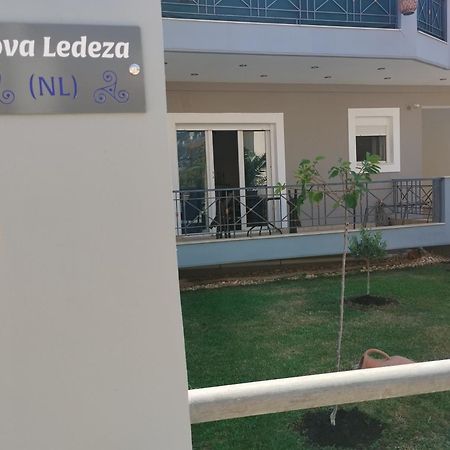 Апартаменти Nova Ledeza Nl Ігумениця Екстер'єр фото