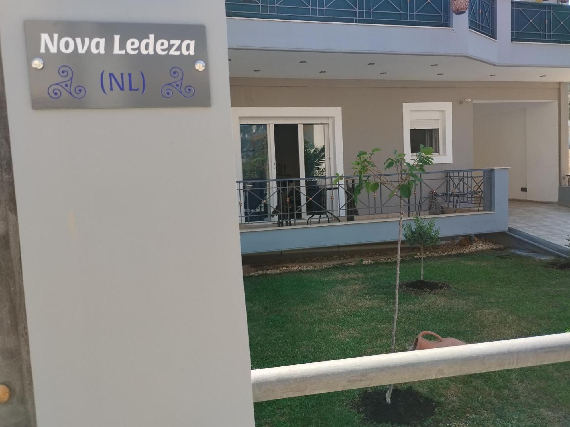 Апартаменти Nova Ledeza Nl Ігумениця Екстер'єр фото